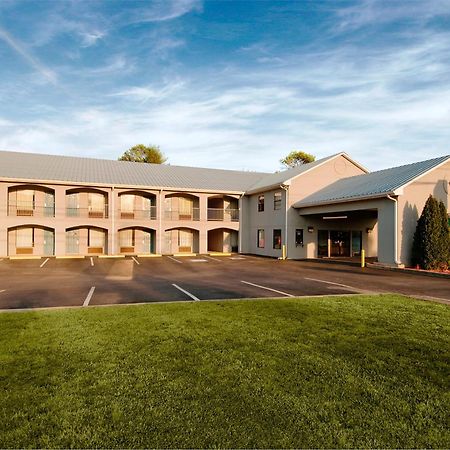 アメリカズ ベスト バリュー イン ローム Lindale エクステリア 写真